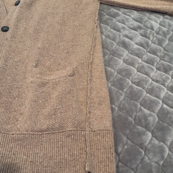 NWOT - Wallace cashmere, Lambs wool cardigan. Size Medium. - Picture 9 of 14